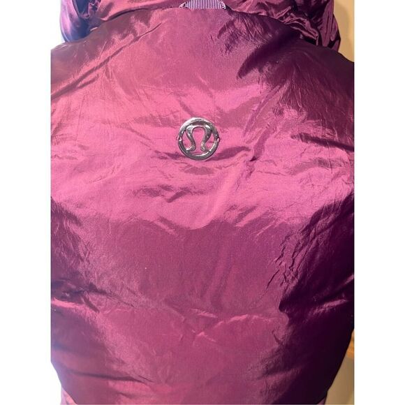 Lululemon 4 fluffin awesome goose down feathers plum vest full zip - Picture 8 of 8